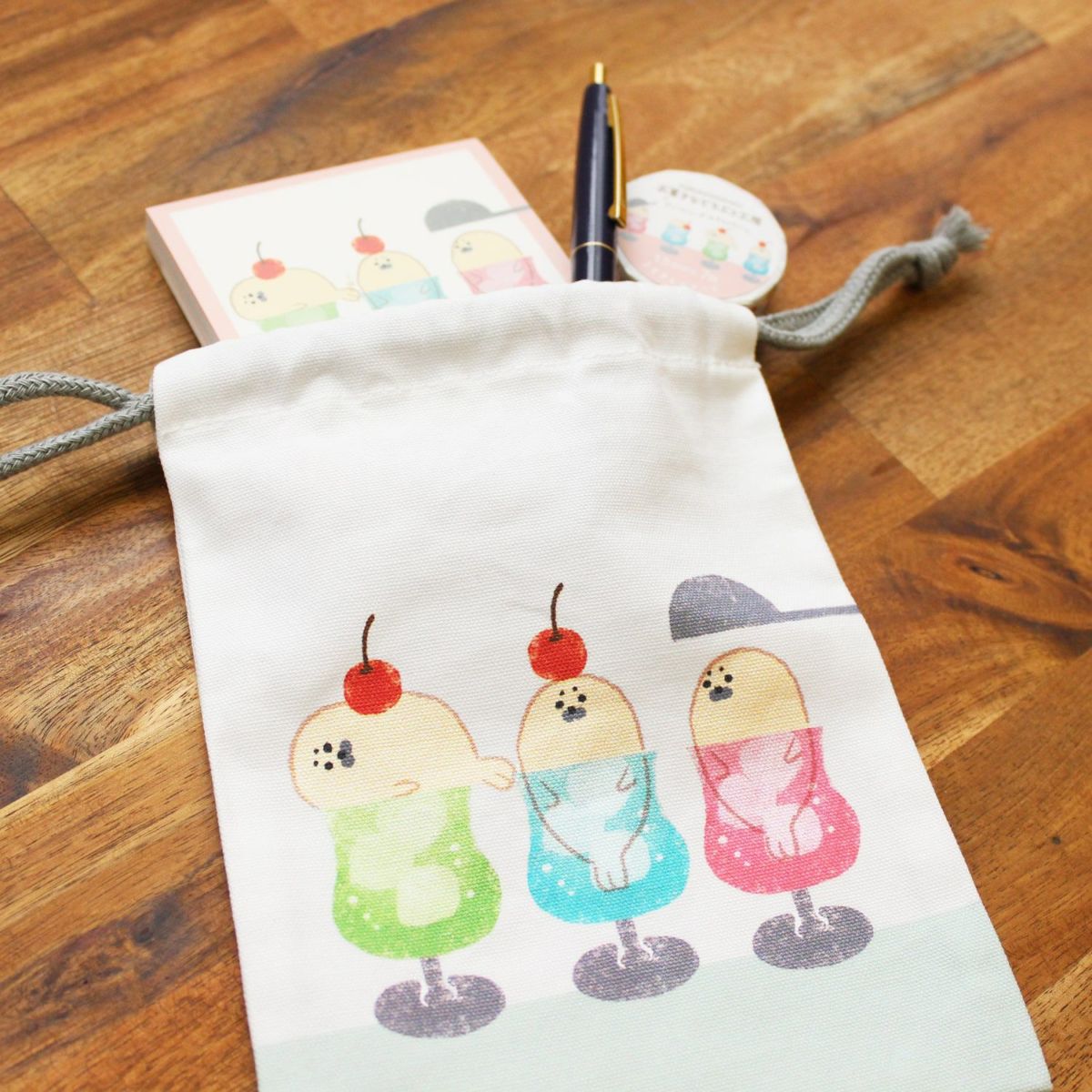 ｵﾝﾗｲﾝ限定 巾着 お菓子などうぶつ工房 ｸﾘｰﾑｿｰﾀﾞ