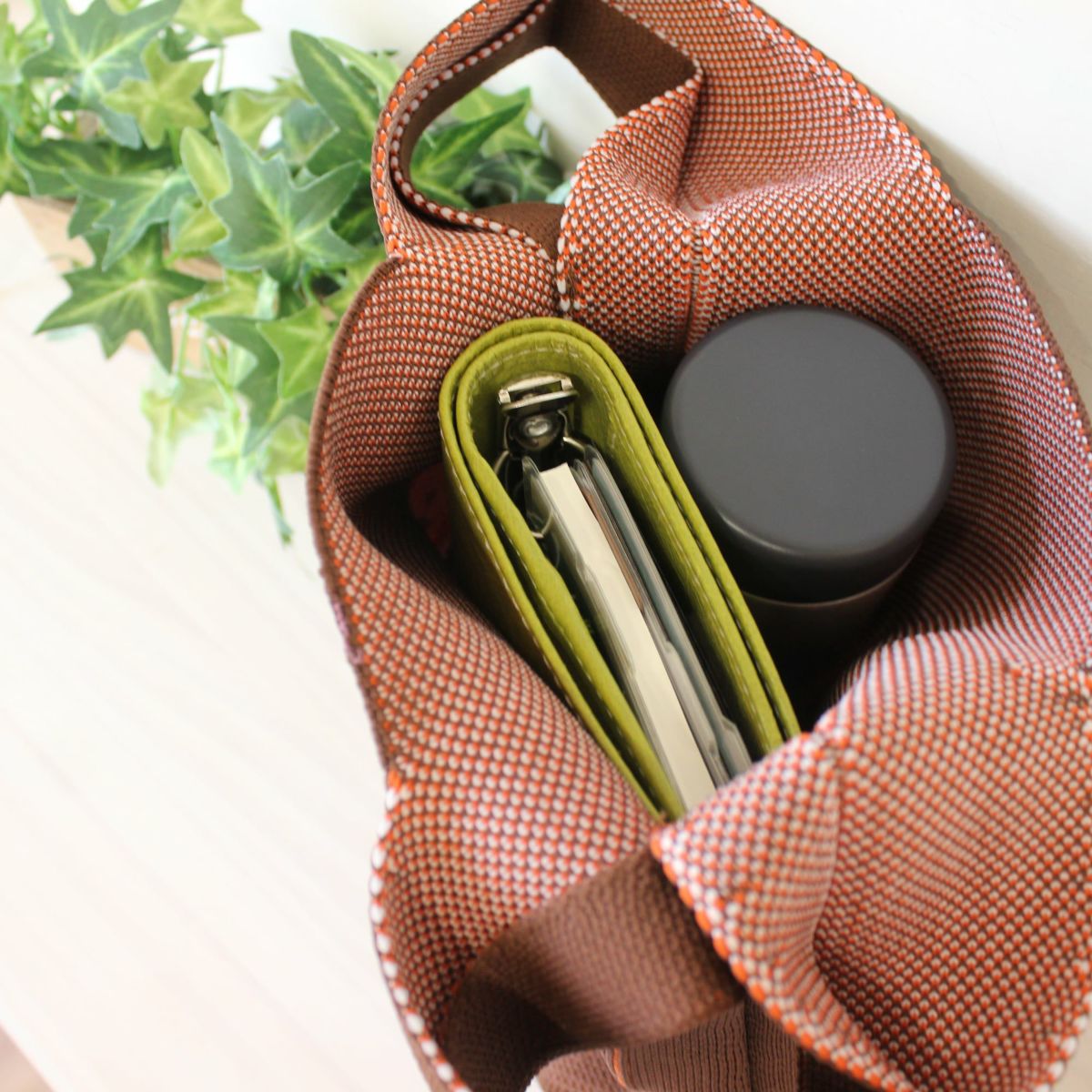 ｵﾝﾗｲﾝ限定 ﾆｯﾄﾊﾞｯｸﾞ ねこ