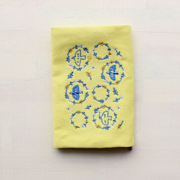 刺繍ﾌﾞｯｸｶﾊﾞｰ 青い鳥 HONTOWATASHI