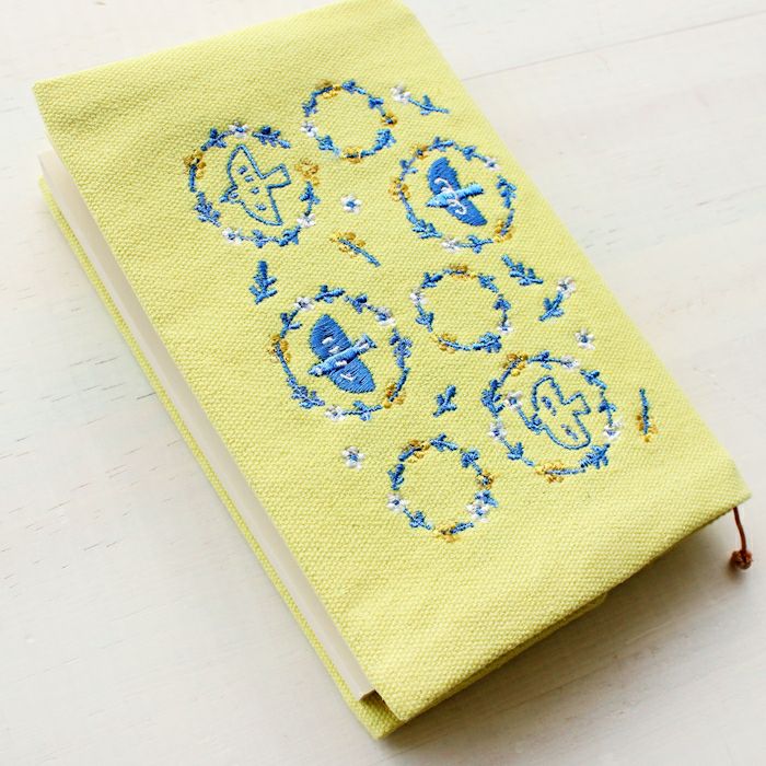 刺繍ﾌﾞｯｸｶﾊﾞｰ 青い鳥 HONTOWATASHI