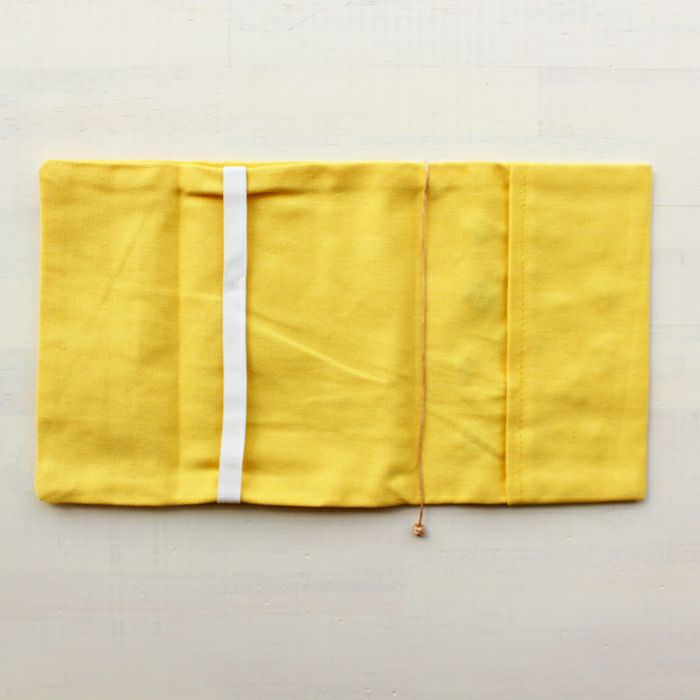 刺繍ﾌﾞｯｸｶﾊﾞｰ 小花 HONTOWATASHI